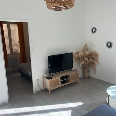 Grand T2 Climatise A 5 Min De La Gare St-Charles - Vieux Port Apartman Marseille Kültér fotó