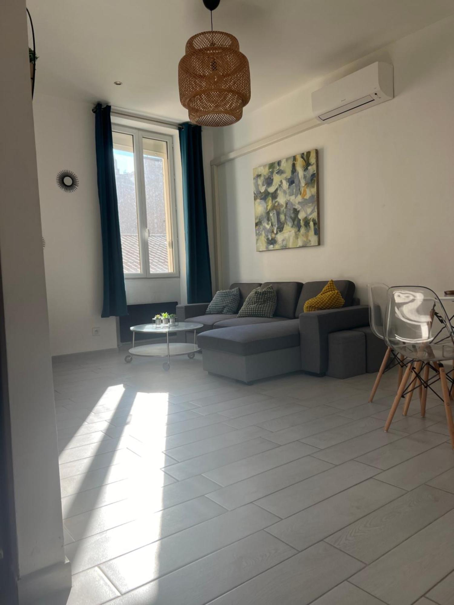 Grand T2 Climatise A 5 Min De La Gare St-Charles - Vieux Port Apartman Marseille Kültér fotó